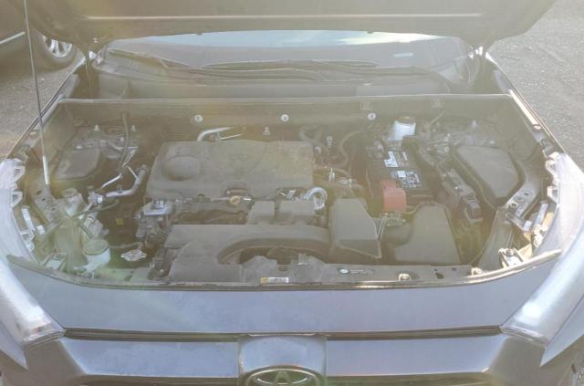 Photo 12 from auction – 2023 TOYOTA RAV4 XLE with VIN 2T3P1RFV6PC345169