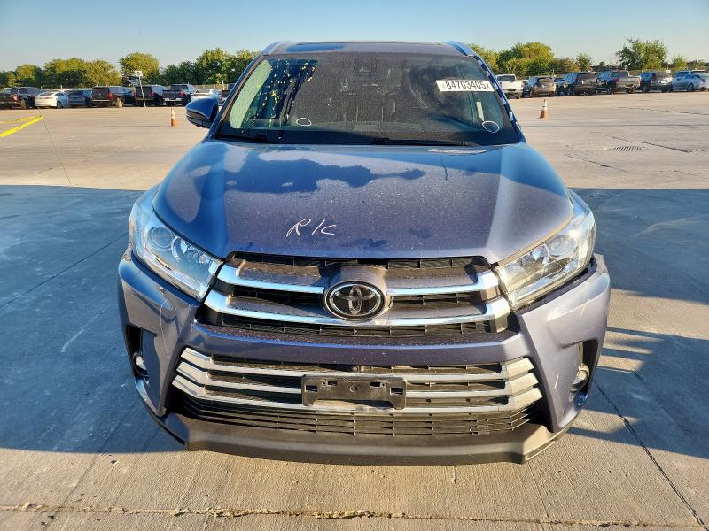 Photo 5 from auction – 2019 TOYOTA HIGHLANDER with VIN 5TDYZRFH4KS304314