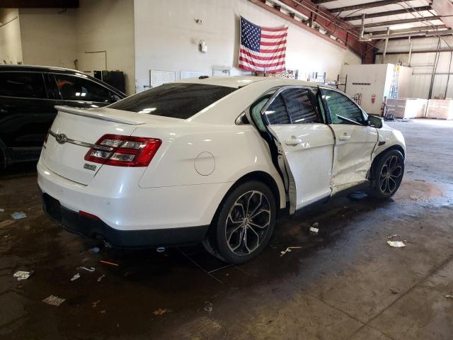 Photo 3 from auction – 2015 FORD TAURUS SHO with VIN 1FAHP2KTXFG110514