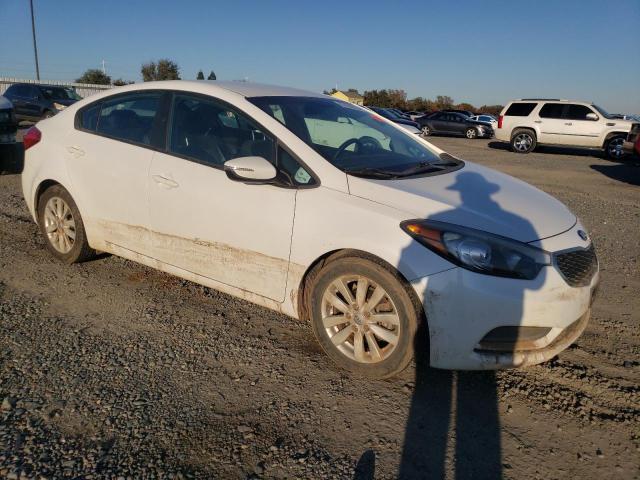 Photo 4 from auction – 2015 KIA FORTE LX with VIN KNAFX4A67F5384089