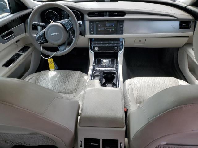 Photo 8 from auction – 2016 JAGUAR XF with VIN SAJBE4BV1GCY13495