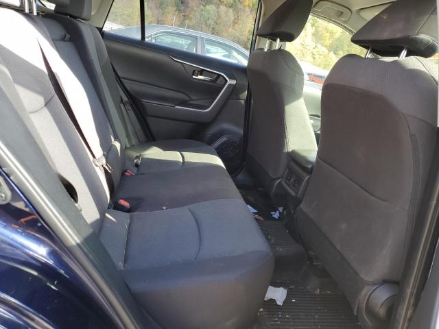 Photo 11 from auction – 2021 TOYOTA RAV4 XLE with VIN JTMP1RFV3MD532022