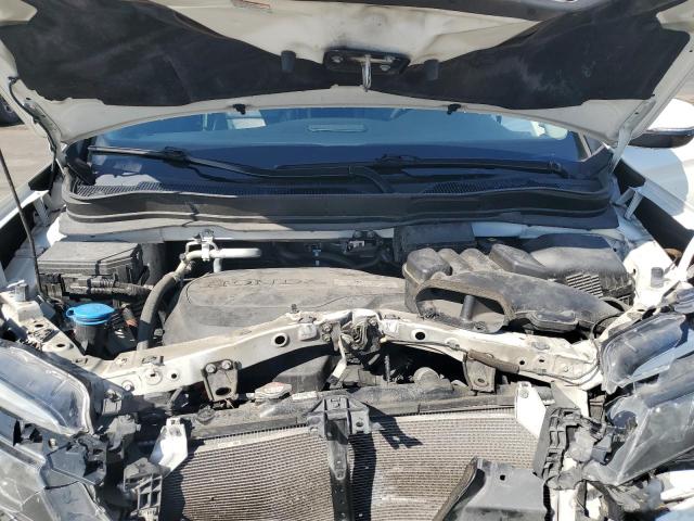 Photo 12 from auction – 2017 HONDA PILOT ELIT with VIN 5FNYF6H02HB021888