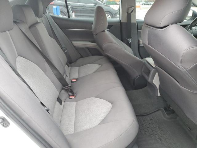 Photo 10 from auction – 2022 TOYOTA CAMRY LE with VIN 4T1C31AK4NU577166