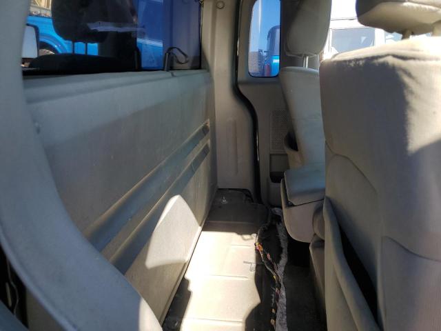 Photo 10 from auction – 2004 FORD F150 with VIN 1FTRF12W14NC60493