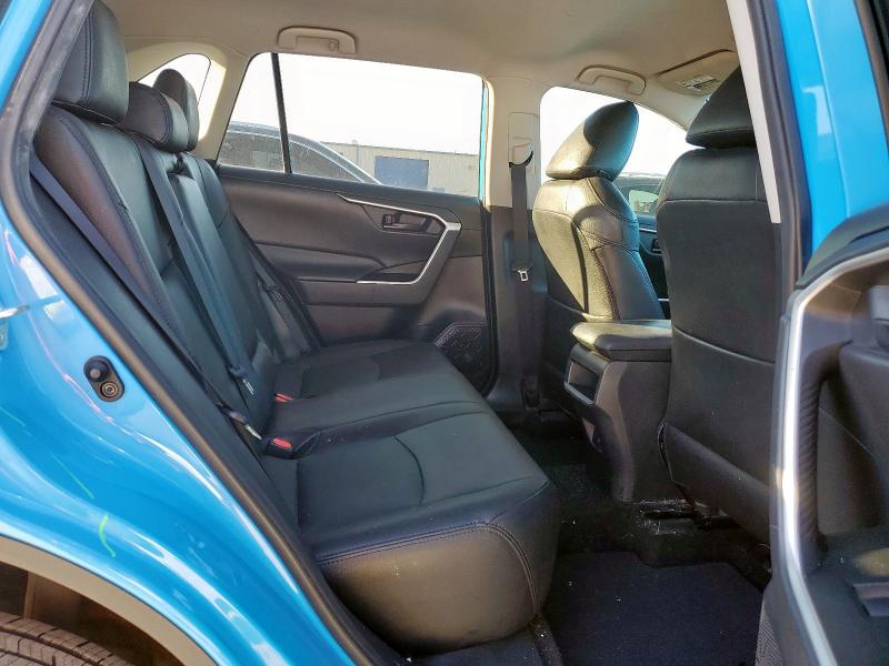 Photo 11 from auction – 2020 TOYOTA RAV4 LE with VIN 2T3H1RFV9LC038772