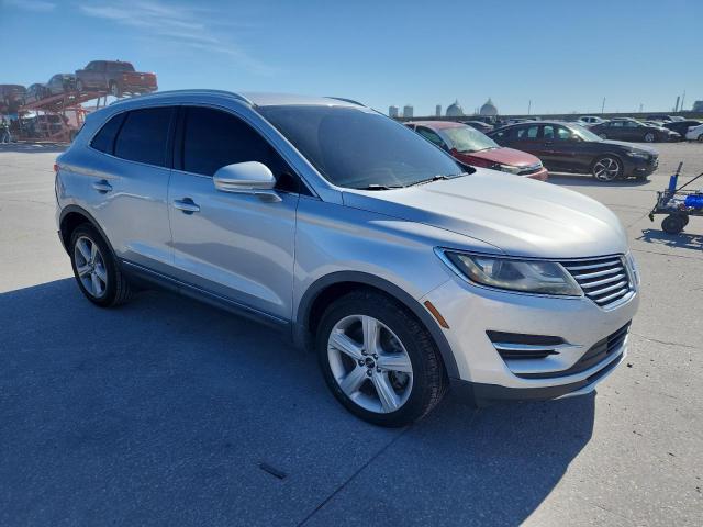 Photo 4 from auction – 2016 LINCOLN MKC with VIN 5LMCJ1C96GUJ04997
