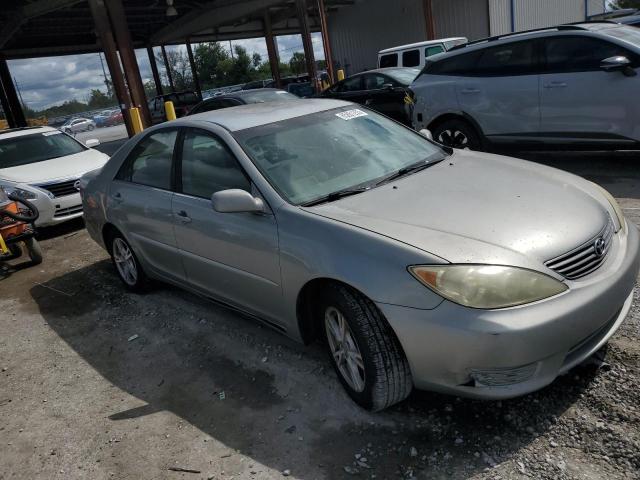Photo 4 from auction – 2005 TOYOTA CAMRY LE with VIN 4T1BE32K05U596300