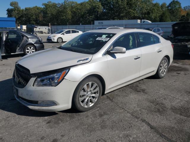 BUICK LACROSSE 2015 with VIN 1G4GB5GR1FF300027 - Photo from auction