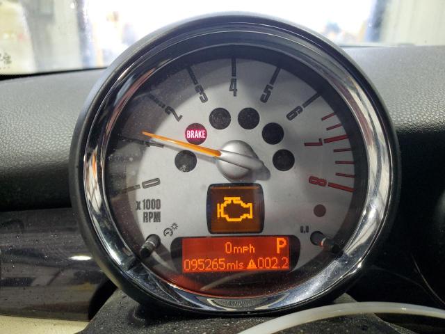 Photo 9 from auction – 2008 MINI COOPER CLU with VIN WMWML33508TN67074