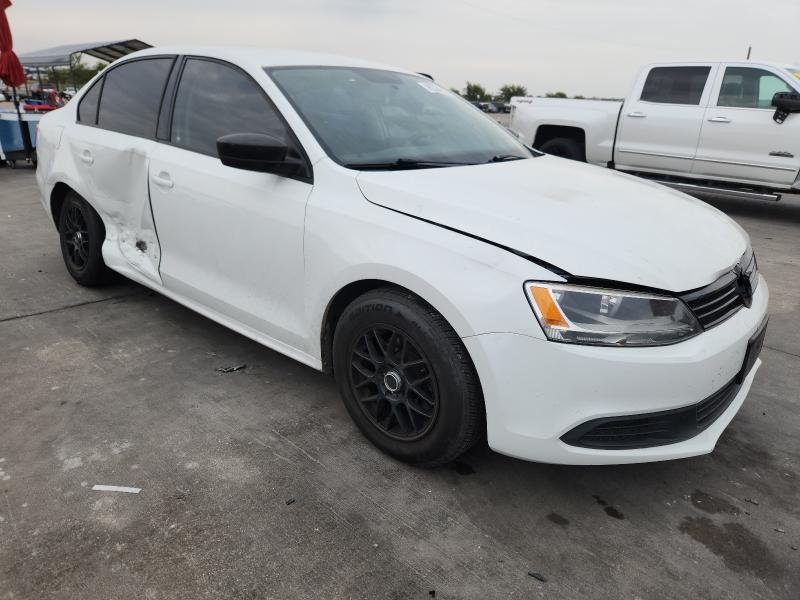 Photo 4 from auction – 2014 VOLKSWAGEN JETTA BASE with VIN 3VW2K7AJ1EM334848