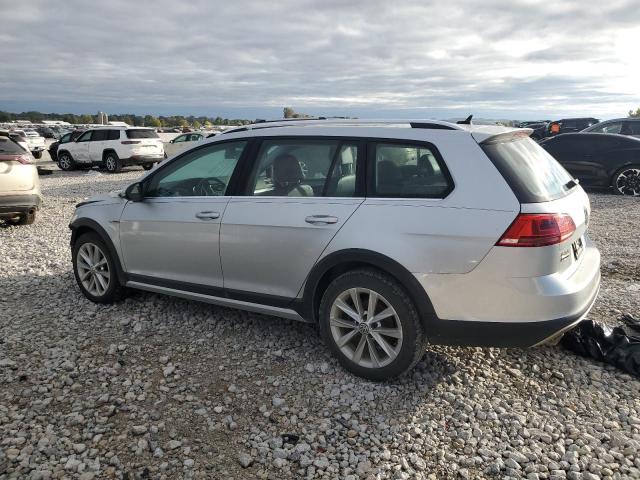 Photo 2 from auction – 2017 VOLKSWAGEN GOLF ALLTR with VIN 3VWH17AU0HM520442