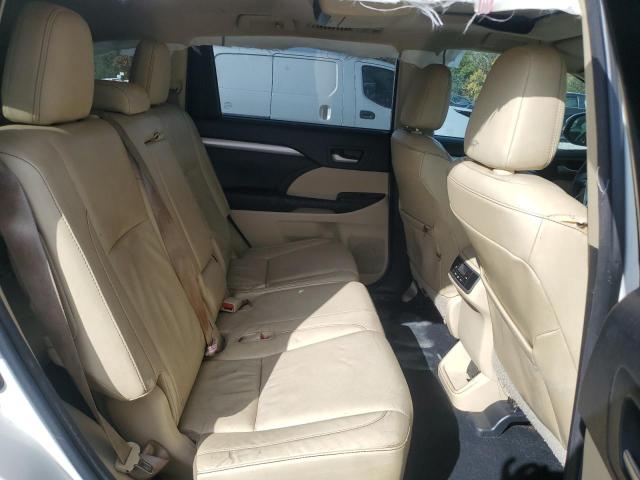 Photo 11 from auction – 2014 TOYOTA HIGHLANDER with VIN 5TDKKRFH9ES032955
