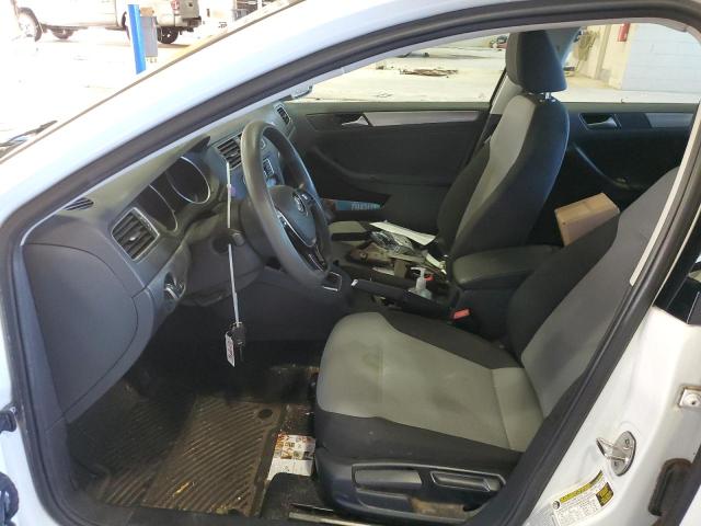 Photo 7 from auction – 2017 VOLKSWAGEN JETTA S with VIN 3VW2B7AJ1HM326284