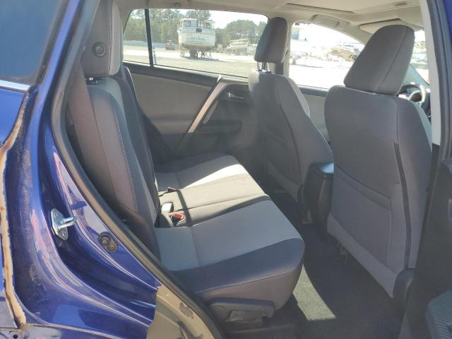 Photo 11 from auction – 2015 TOYOTA RAV4 XLE with VIN 2T3RFREV6FW333483
