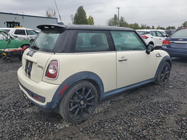 Photo 3 from auction – 2011 MIN COOPER S with VIN WMWSV3C59BTY11121