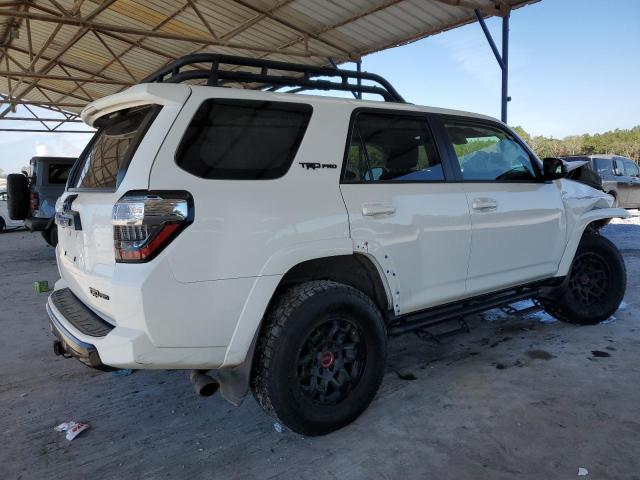 Photo 3 from auction – 2022 TOYOTA 4RUNNER SR with VIN JTELU5JR7N6009533