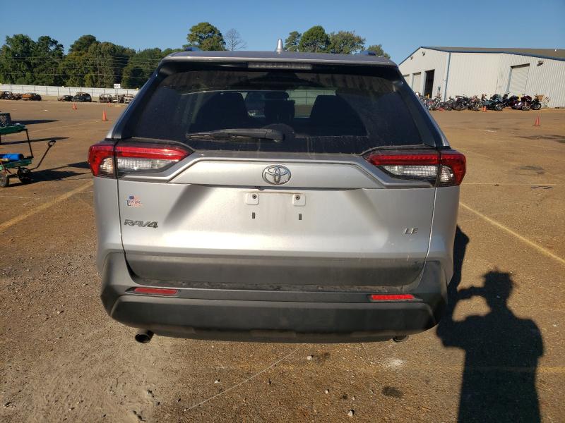 Photo 6 from auction – 2020 TOYOTA RAV4 LE with VIN 2T3H1RFV2LW086824
