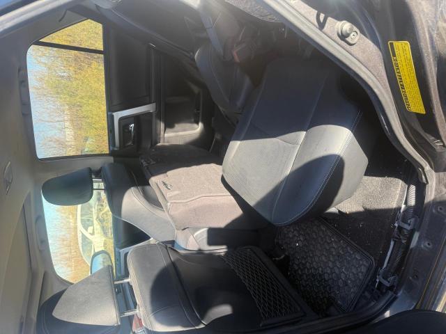 Photo 6 from auction – 2019 TOYOTA 4RUNNER SR with VIN JTEBU5JR8K5704469