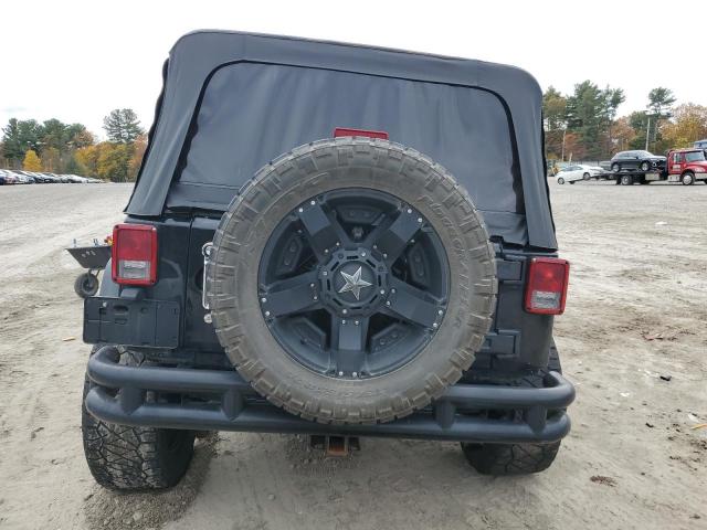 Photo 6 from auction – 2013 JEEP WRANGLER U with VIN 1C4BJWDG3DL658853