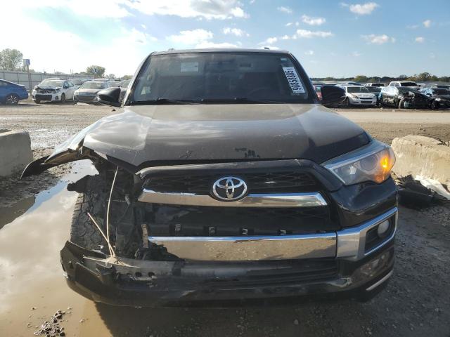 Photo 5 from auction – 2018 TOYOTA 4RUNNER SR with VIN JTEZU5JR0J5185690