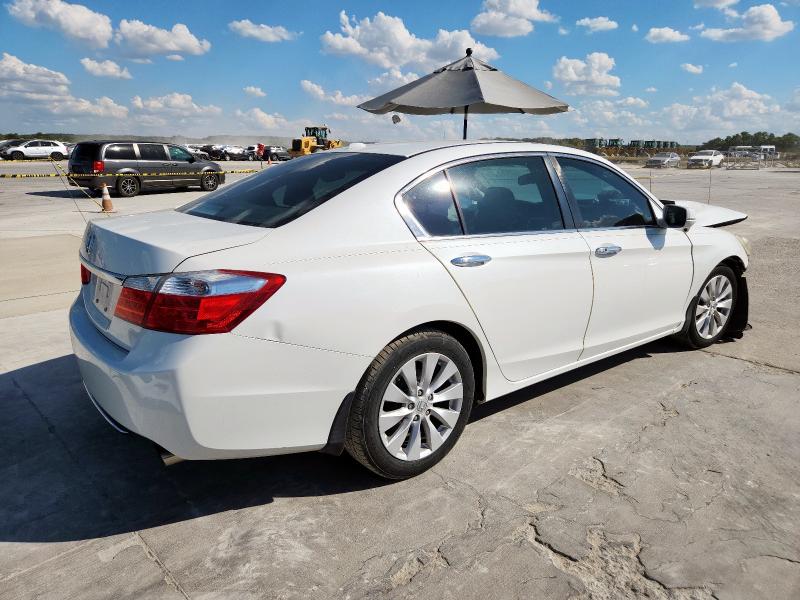 Photo 3 from auction – 2015 HONDA ACCORD with VIN 1HGCR2F84FA082962