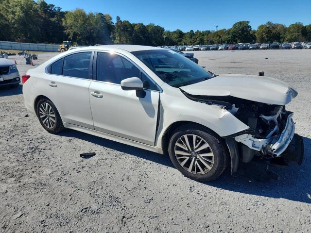 Photo 4 from auction – 2019 SUBARU LEGACY 2.5 with VIN 4S3BNAF6XK3014386