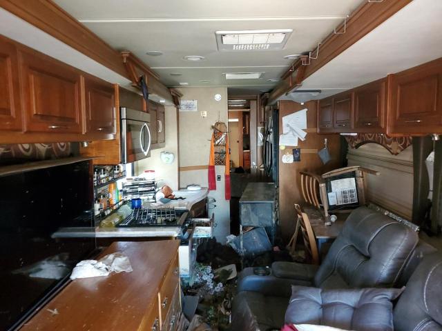Photo 6 from auction – 2014 COACH MOTORHOME with VIN 4UZAB2DT8ECFH1699