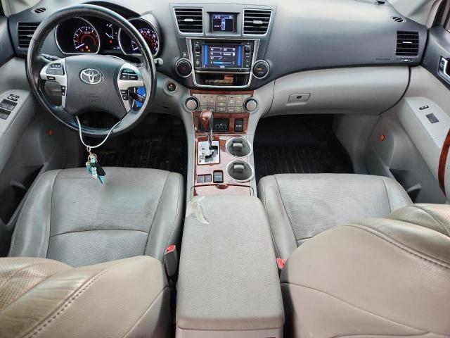 Photo 8 from auction – 2013 TOYOTA HIGHLANDER with VIN 5TDYK3EH0DS119313