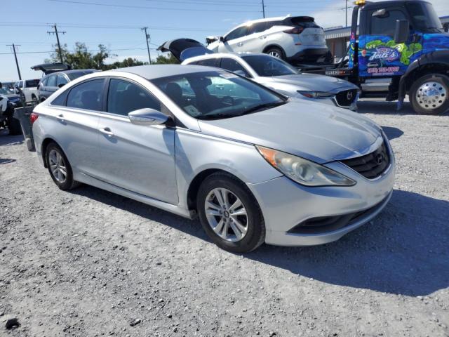 Photo 4 from auction – 2014 HYUNDAI SONATA GLS with VIN 5NPEB4AC7EH943464