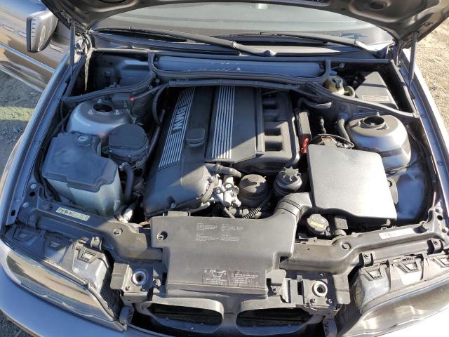 Photo 11 from auction – 2003 BMW 325 CI with VIN WBABN33423PC99562
