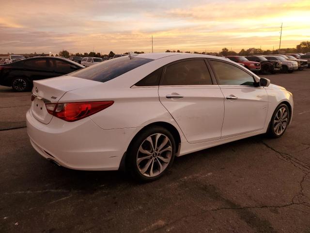 Photo 3 from auction – 2013 HYUNDAI SONATA SE with VIN 5NPEC4AB7DH586175