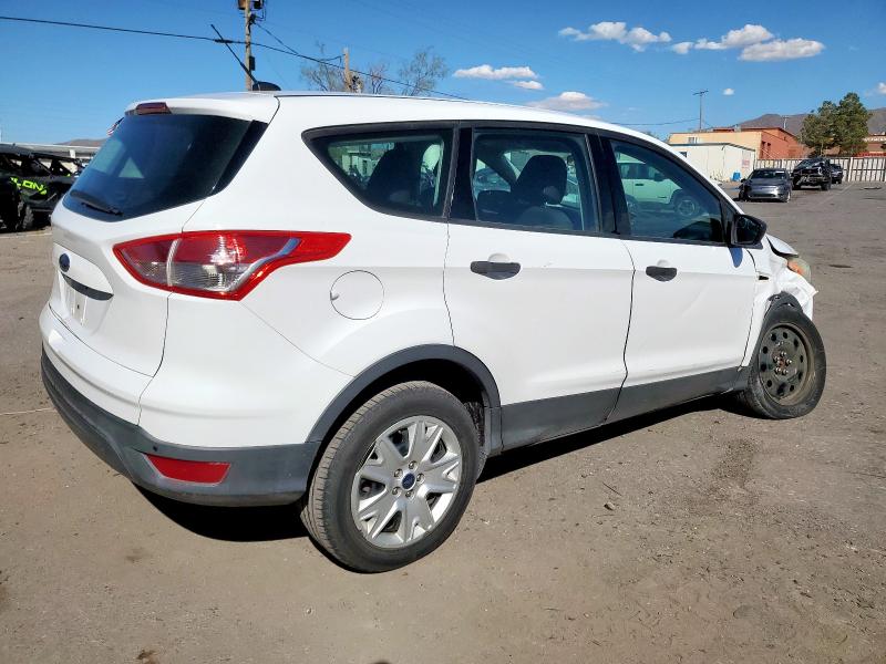 Photo 3 from auction – 2014 FORD ESCAPE S with VIN 1FMCU0F77EUA23633