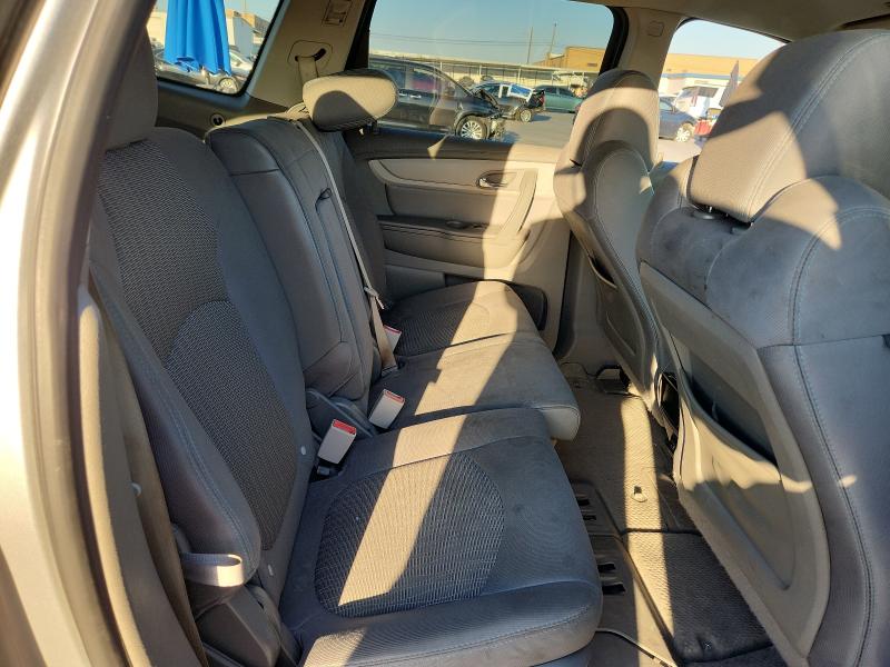 Photo 11 from auction – 2017 CHEVROLET TRAVERSE L with VIN 1GNKRFED2HJ305073