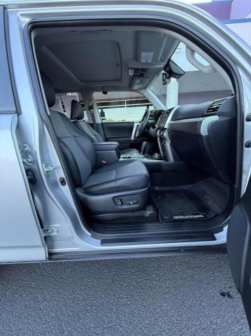 Photo 5 from auction – 2020 TOYOTA 4RUNNER SR with VIN JTEBU5JR8L5817128