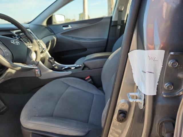 Photo 12 from auction – 2013 HYUNDAI SONATA GLS with VIN 5NPEB4AC7DH734904