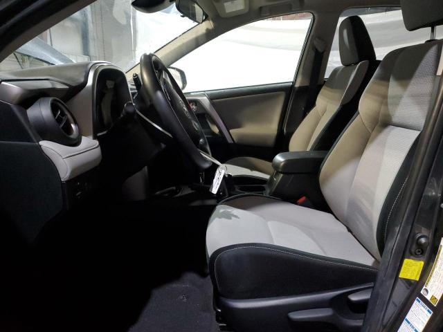Photo 7 from auction – 2017 TOYOTA RAV4 XLE with VIN JTMRFREV2HJ121360