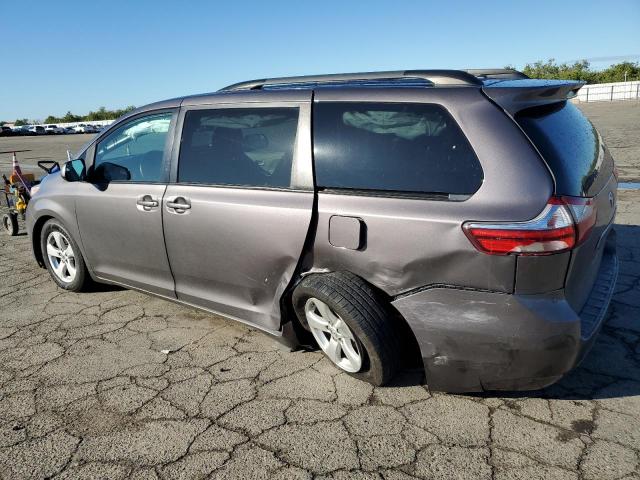 Photo 2 from auction – 2016 TOYOTA SIENNA LE with VIN 5TDKK3DC3GS749598