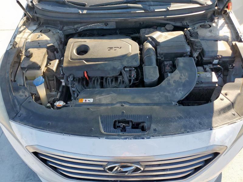 Photo 11 from auction – 2015 HYUNDAI SONATA SE with VIN 5NPE24AF2FH144302