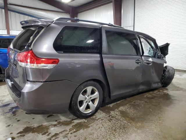 Photo 3 from auction – 2013 TOYOTA SIENNA LE with VIN 5TDKK3DC7DS320721