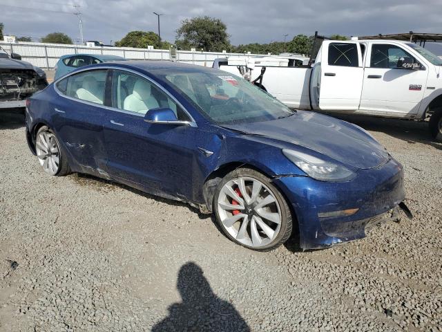 Photo 4 from auction – 2018 TESLA MODEL 3 with VIN 5YJ3E1EB4JF074247