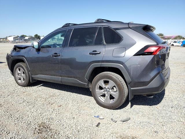 Photo 2 from auction – 2022 TOYOTA RAV4 XLE with VIN 2T3W1RFVXNC207997