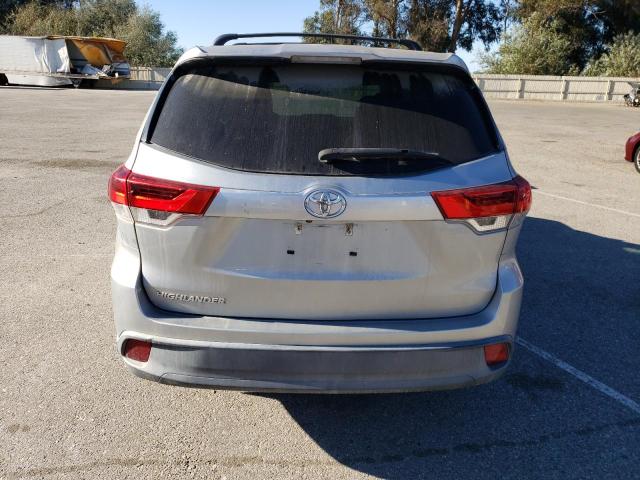 Photo 6 from auction – 2019 TOYOTA HIGHLANDER with VIN 5TDZZRFH1KS289386
