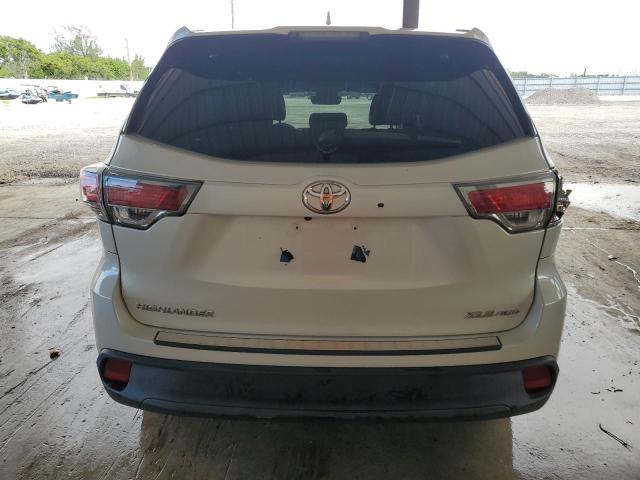 Photo 6 from auction – 2018 TOYOTA HIGHLANDER with VIN 5TDJZRFH6JS550992