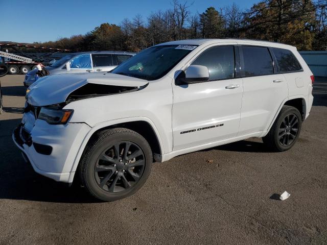 JEEP GRAND CHER 2022 with VIN 1C4RJFAG4NC145518 - Photo from auction