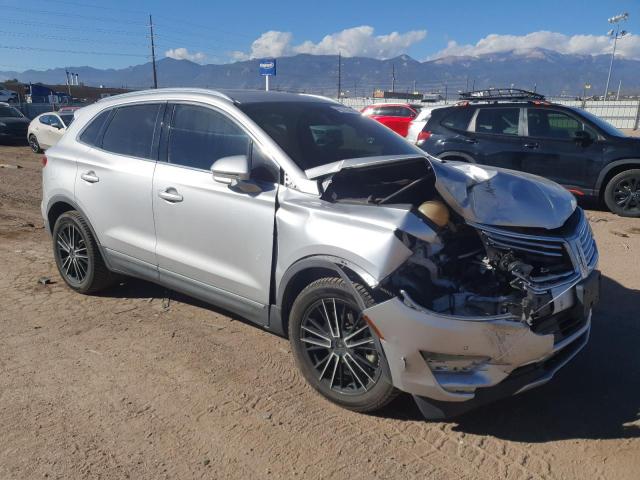 Photo 4 from auction – 2017 LINCOLN MKC RESERV with VIN 5LMTJ3DH4HUL02433