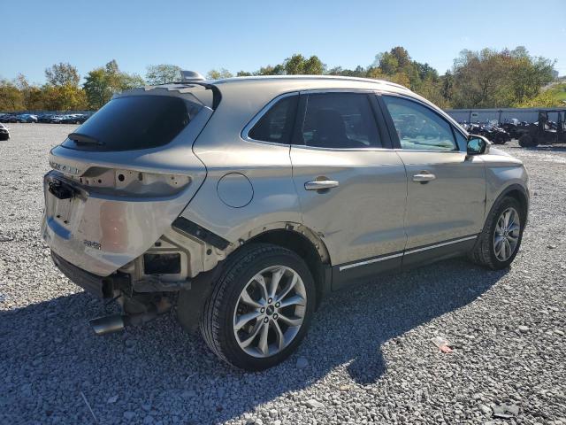 Photo 3 from auction – 2015 LINCOLN MKC with VIN 5LMTJ2AH0FUJ33877