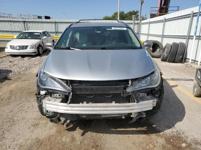 Photo 5 from auction – 2018 CHRYSLER PACIFICA TOURING L with VIN 2C4RC1BG3JR211733