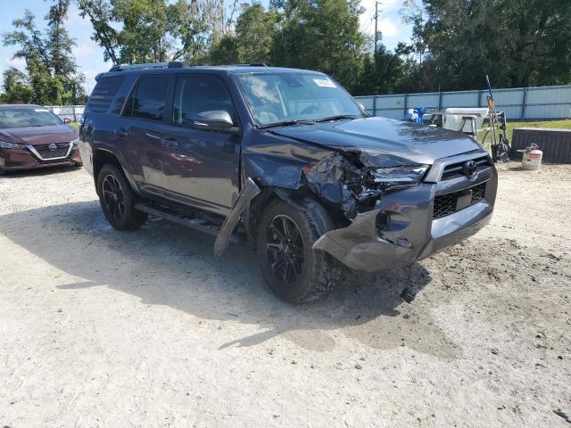 Photo 4 from auction – 2022 TOYOTA 4RUNNER SR with VIN JTENU5JR7N6029239