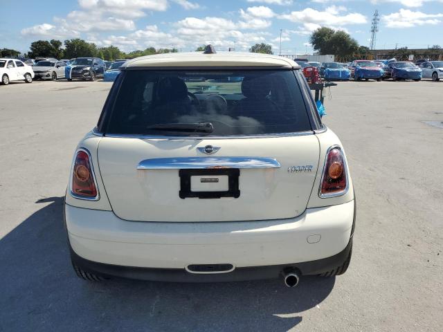 Photo 6 from auction – 2008 MINI COOPER with VIN WMWMF33568TU69299